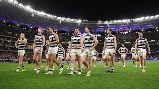 Il n'y a eu aucun répit face à la déception de Geelong vendredi soir samedi matin lorsque la nouvelle est apparue que Zak Butters avait renoncé à ses ouvertures et cherchait un échange avec les Western Bulldogs.