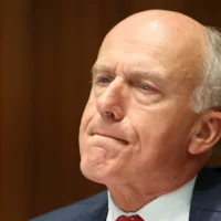 Accord sur la TPS : le député d&rsquo;arrière-ban Malcolm Turnbull, Eric Abetz, déclare que l&rsquo;accord sur la TPS de 2018 est « la pire décision politique de ce siècle »