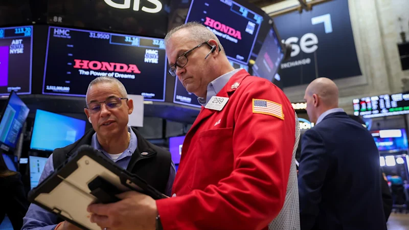 Marchés aujourd'hui : Wall Street en hausse alors que les prix du pétrole chutent, la pression sur le marché obligataire s'atténue ; L'ASX devrait augmenter