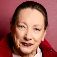 Christine Barro : L&rsquo;histoire de l&rsquo;icône de la mode de Melbourne, son ascension chez Georges et les drames personnels auxquels elle a été confrontée