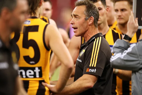 Alastair Clarkson entraîne Hawthorn en 2020.