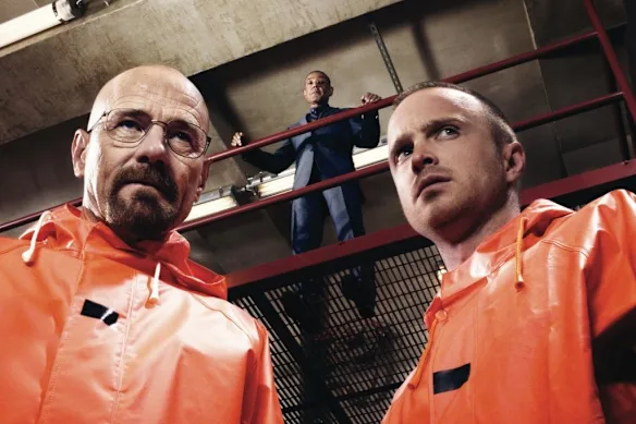 Bryan Cranston (comme Walter White) et Aaron Paul (comme Jesse Pinkman) dans Breaking Bad.