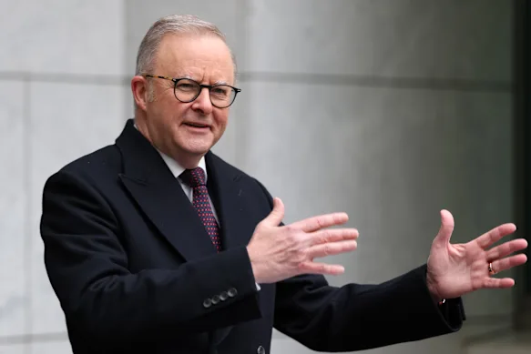 Le Premier ministre Anthony Albanese rencontrera le président exécutif d'Apple, Tim Cook, lors de son voyage aux États-Unis. 