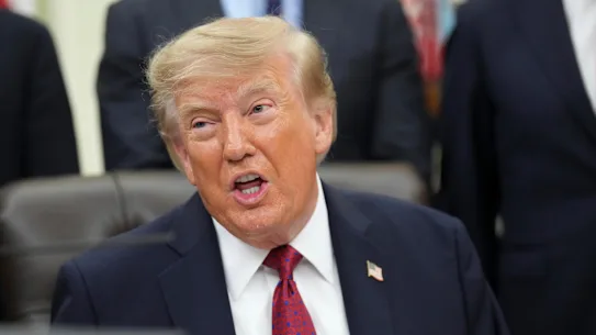 Le président Donald Trump s’oppose aux critiques des centres de données d’IA aux États-Unis. Les entreprises souhaitent vivement un combat similaire en Australie.