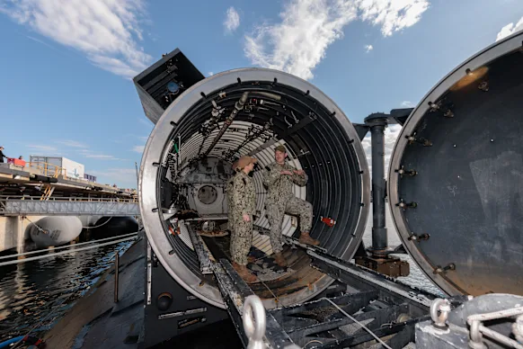 USS North Carolina, un sous-marin nucléaire d'attaque de classe Virginia à la base navale HMAS Stirling, près de Perth.