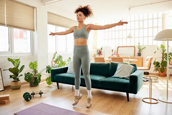 Il n’existe aucune preuve qu’une personne en bonne santé ait besoin de « drainer » son système lymphatique en faisant de l’exercice tôt le matin.