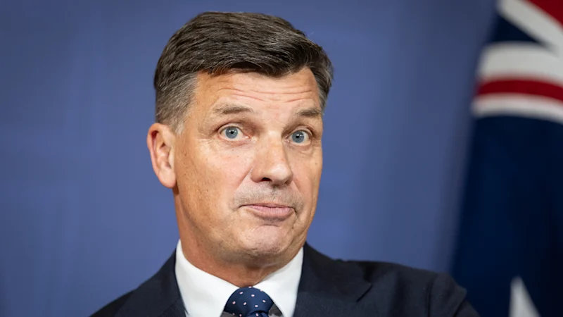 Politique migratoire de la coalition : comment la réduction du nombre de travailleurs temporaires pourrait avoir un impact sur les prix du covoiturage et sur l'économie des petits boulots