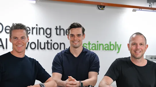 Les fondateurs de Firmus Technologies, Oliver Curtis, Tim Rosenfield et Jonathan Levee.