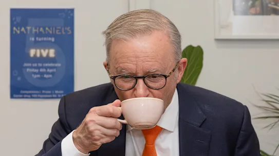 Le Premier ministre Anthony Albanese a déclaré que votre café « pourrait » être moins cher.