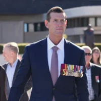 Commémoration de la guerre en Afghanistan : le Premier ministre Anthony Albanese rend hommage aux anciens combattants 25 ans après leur déploiement