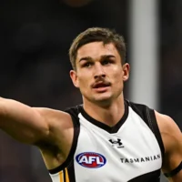 Gold Coast s&rsquo;apprête à recruter les attaquants de Hawthorn Aiden Schubert et Sam Butler quelques jours après que Ben King soit devenu un Hawk