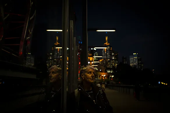 Il est plus sûr de rester éveillée, alors Heidi Everett erre dans les rues toute la nuit lorsqu'elle n'a pas de logement. 