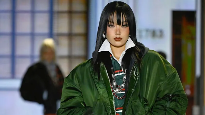 Tendances beauté des défilés 2026 : pourquoi le maximalisme remplace l'esthétique des filles propres