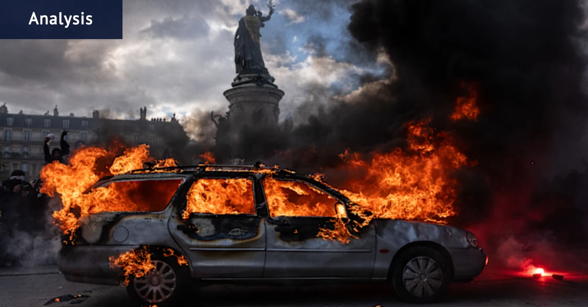 La France est confrontée à une « boucle catastrophique » alors qu’elle s’effondre