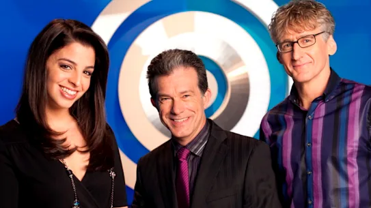 Richard Morecroft (au centre) avec Lily Serna et David Astle sur le tournage de Letters and Numbers.