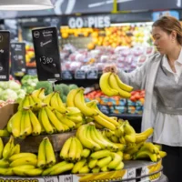 Crise du coût de la vie : l&rsquo;impact de la hausse de l&rsquo;inflation, des taux d&rsquo;intérêt et de la chute des ventes au détail sur les ménages australiens