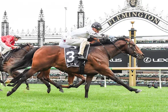 Le Next Episode, entraîné par Ciaron Maher et monté par Mark Zahra, est le favori des Coolmore Stud Stakes.