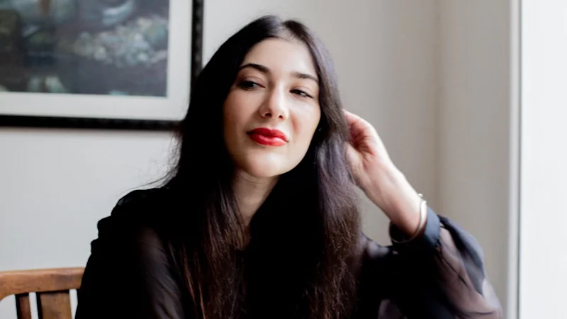 Revue Hell Days : Laura Elizabeth Woollett interroge le PMDD et la misogynie médicale