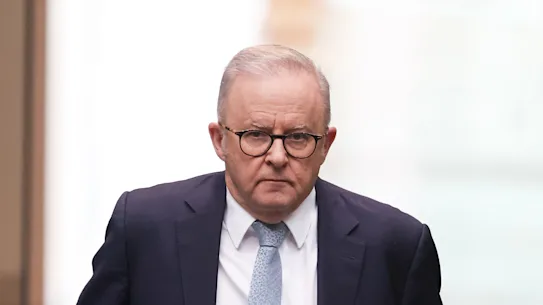 Le Premier ministre Anthony Albanese arrive mercredi pour l’heure des questions.
