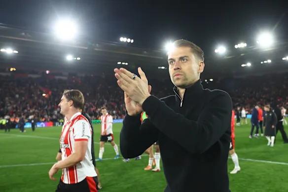 L'entraîneur de Southampton, Tonda Eckert.