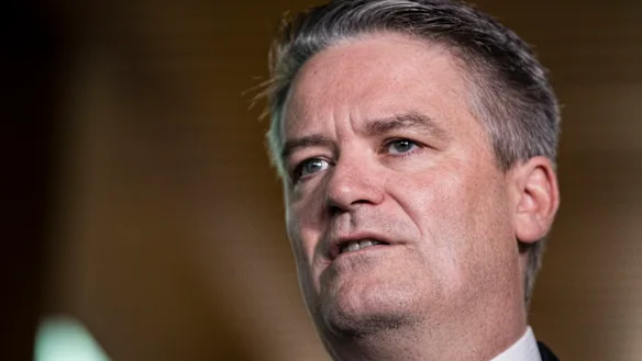 Mathias Corman prévient que les grands partis seront anéantis s’ils se contentent de copier la politique des populistes.