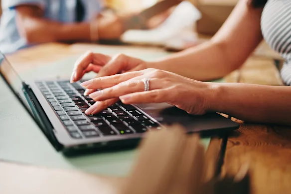 « J'espère que vous allez bien » : que dit-on vraiment lorsque nous ouvrons nos emails de cette façon ?