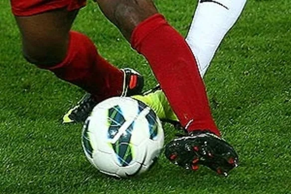 Une querelle couve entre la Greater Melbourne Soccer Association et Football Victoria.