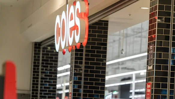 Coles a déclaré qu'il s'attendait à des bénéfices stables pour le premier semestre, ce qui était bien inférieur aux attentes du marché. 