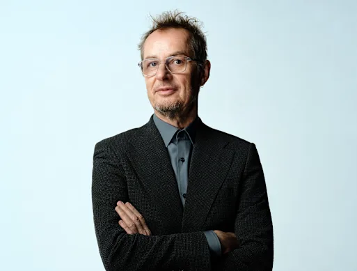Richard Tognetti, directeur artistique et premier violon de l'Australian Chamber Orchestra, regrette la stupidité de nos politiciens.