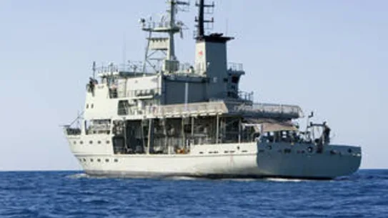 HMASLeeuwin.